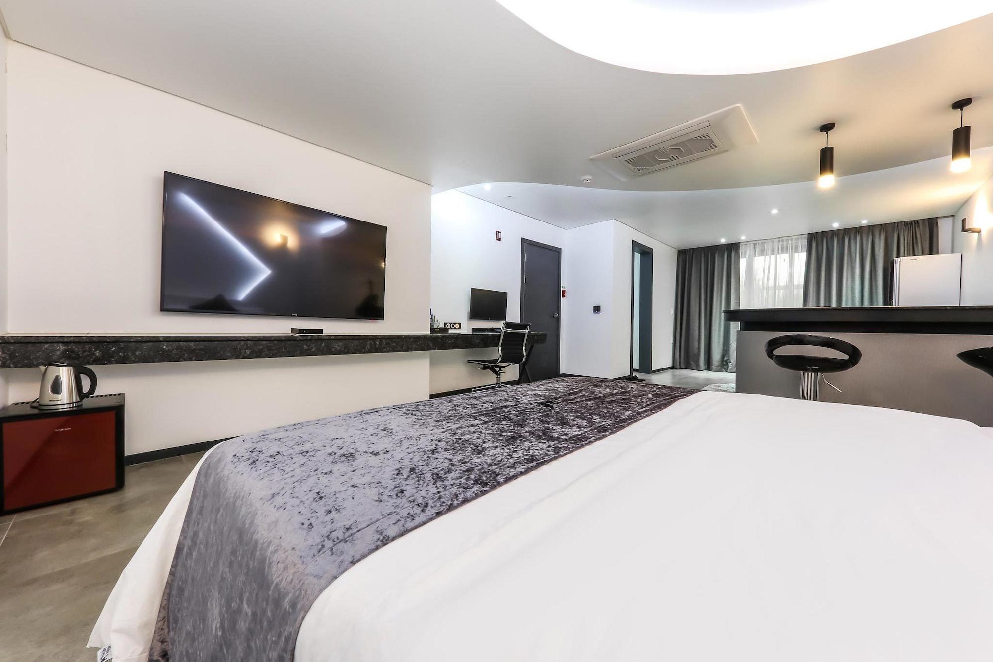 Seosan Aria Hotel Bagian luar foto