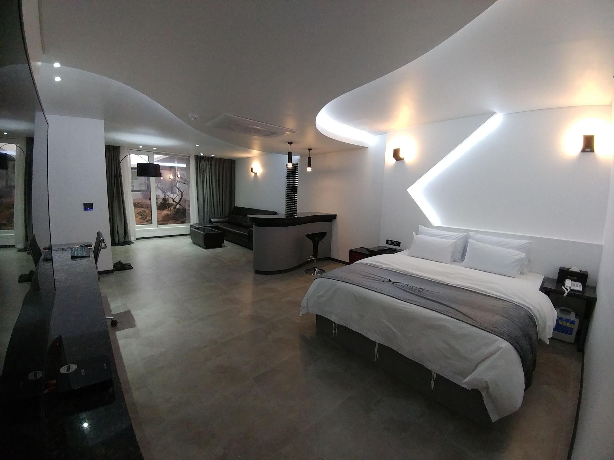 Seosan Aria Hotel Bagian luar foto