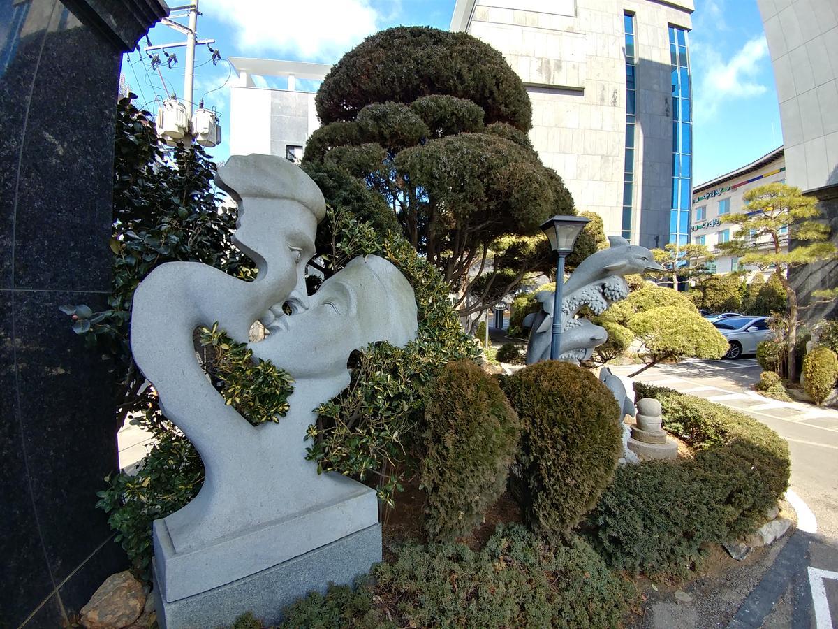 Seosan Aria Hotel Bagian luar foto