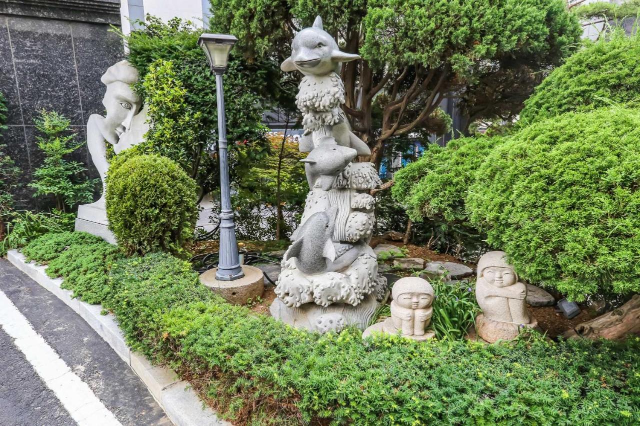 Seosan Aria Hotel Bagian luar foto