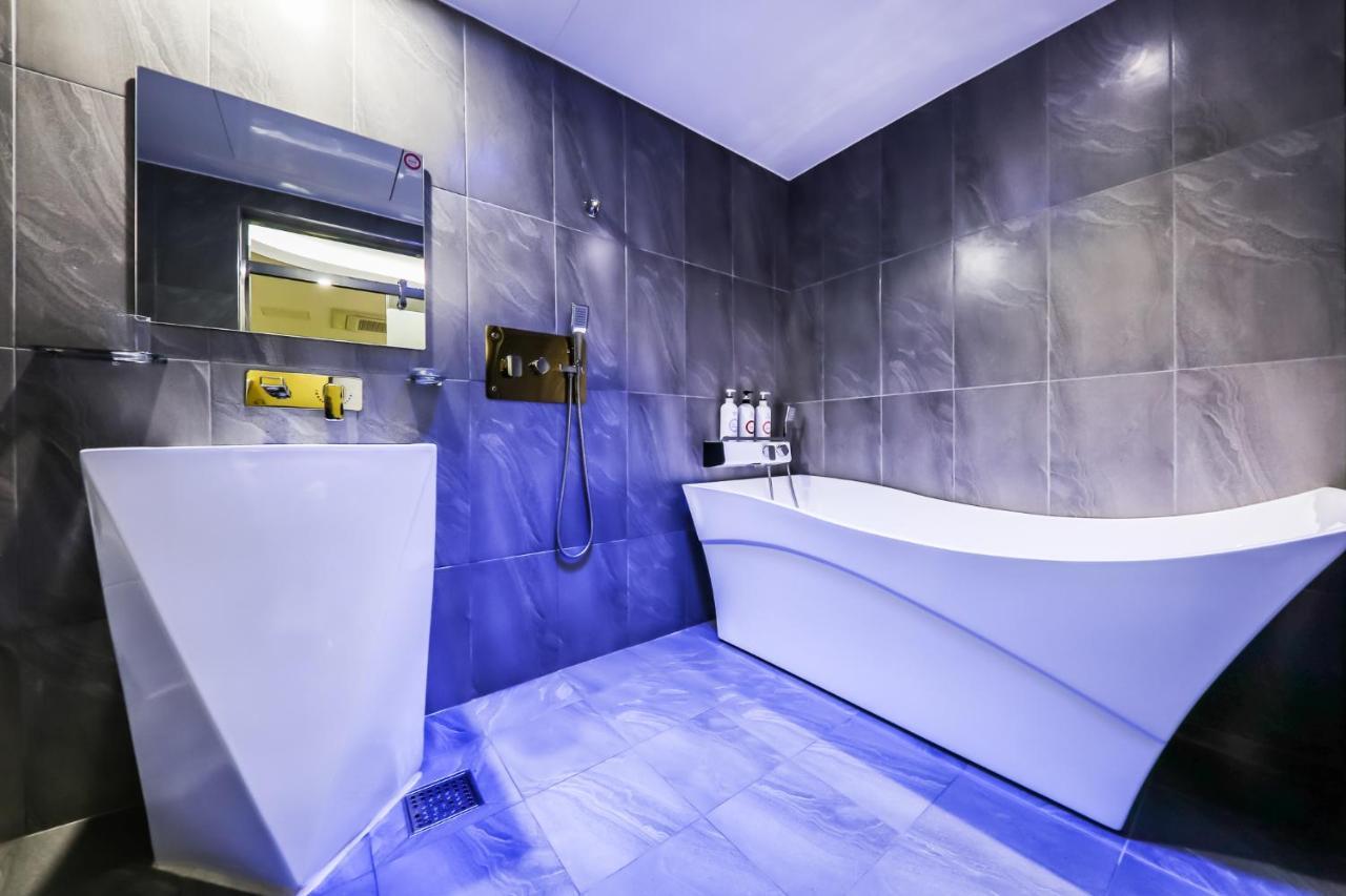 Seosan Aria Hotel Bagian luar foto